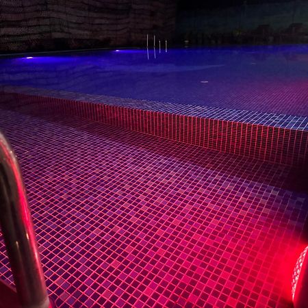 Paris Garden Resort تريكونامالاي المظهر الخارجي الصورة