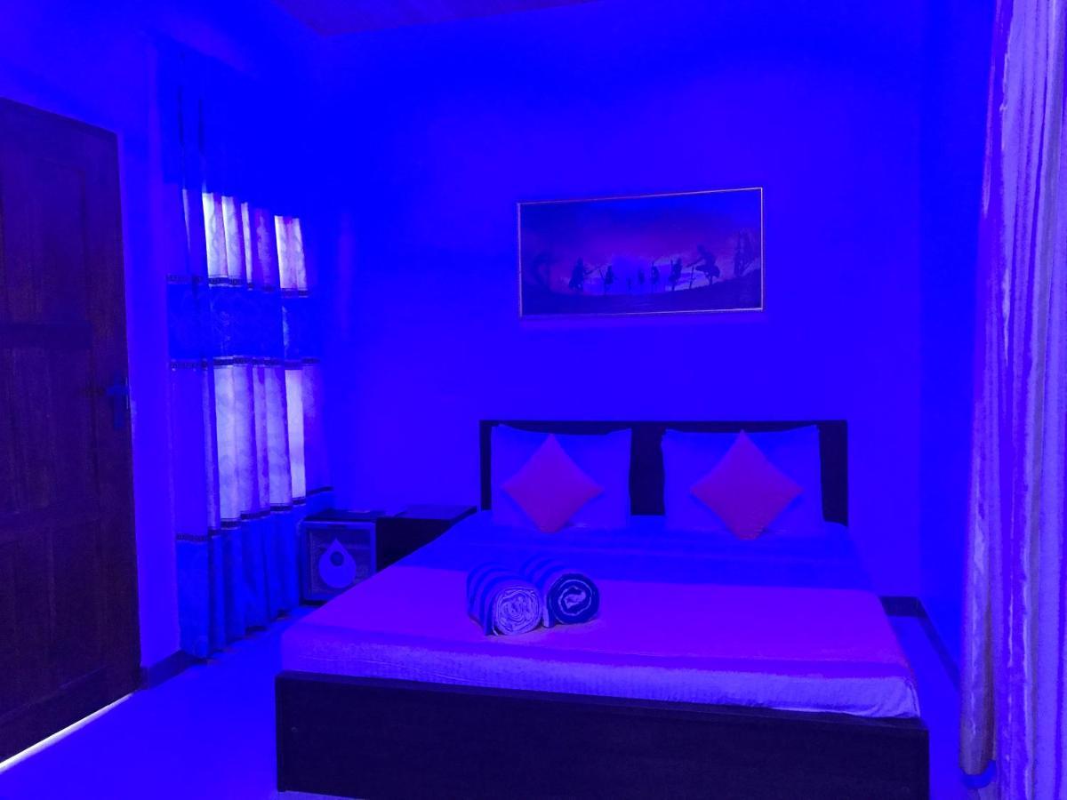 Paris Garden Resort تريكونامالاي المظهر الخارجي الصورة