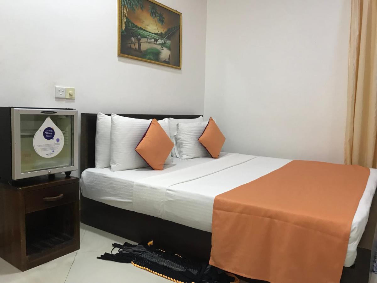 Paris Garden Resort تريكونامالاي المظهر الخارجي الصورة